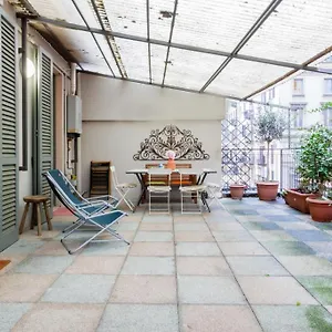 Joivy For 6 With Big Terrace In Centro Storico Appartamento Milano