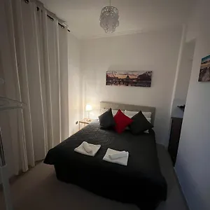 Appartamento Centro Stazione Tuscolana, Roma
